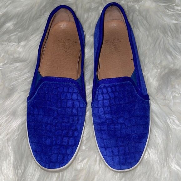 Joie Huxley Royal Blue Croc Print Suede Slip on sneakers/loafers - Picture 1 of 6